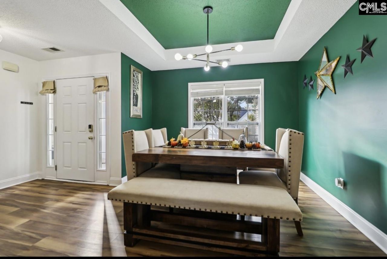 420 Applebrach Court Photo 5