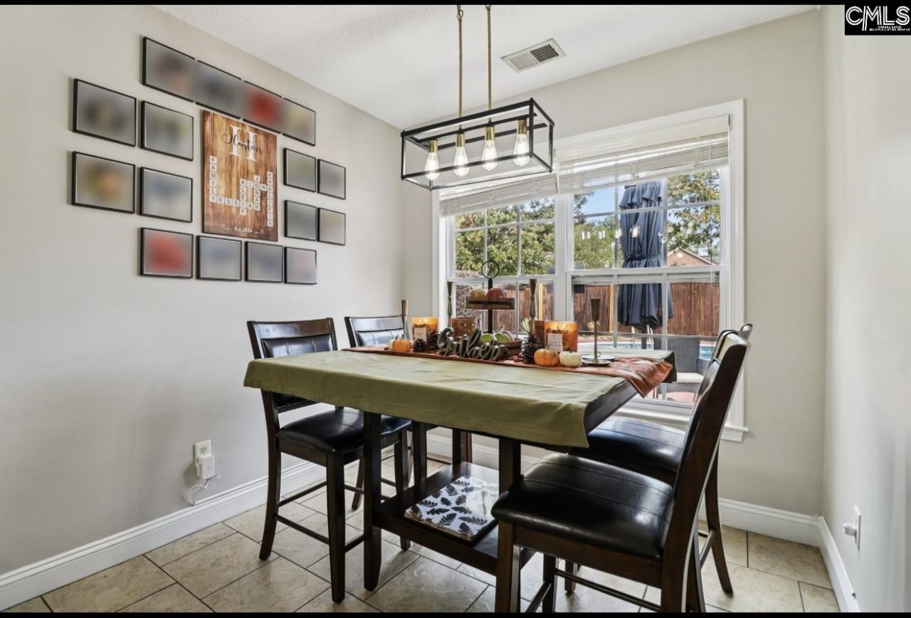 420 Applebrach Court Photo 8