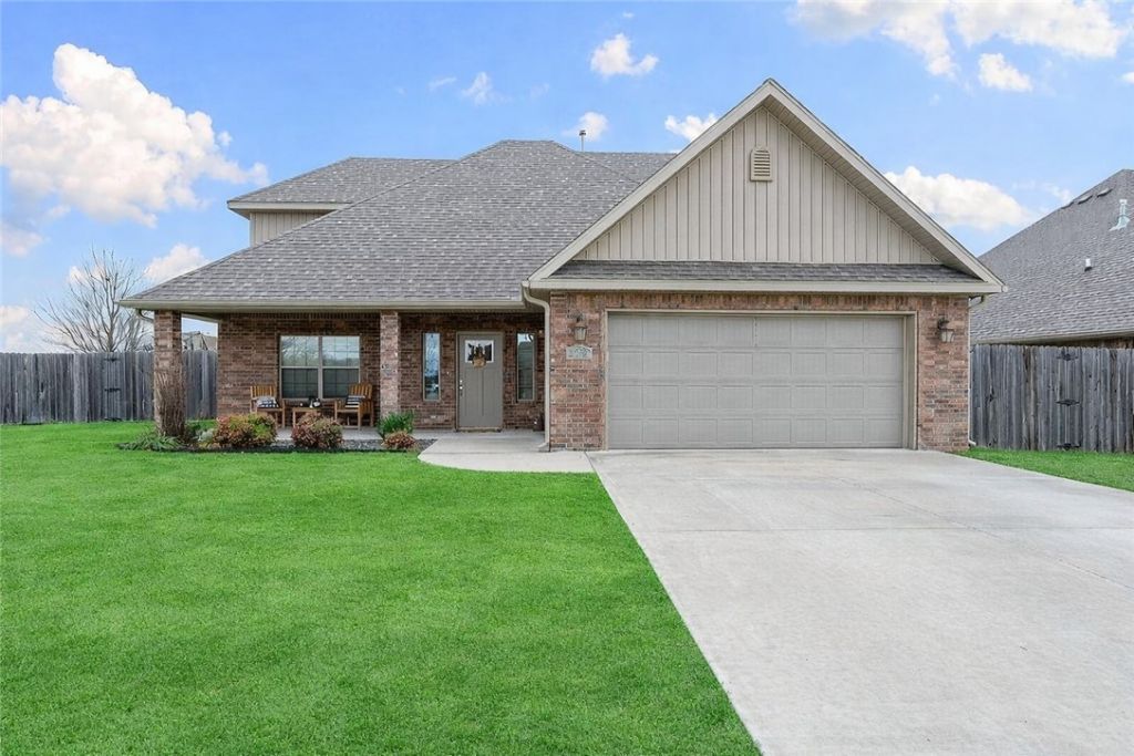 4290 Sussex Cove, Springdale, AR 72762 Main Photo