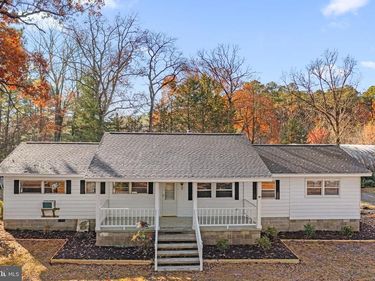 36 WASHINGTON CIRCLE, KINSALE, VA 22488