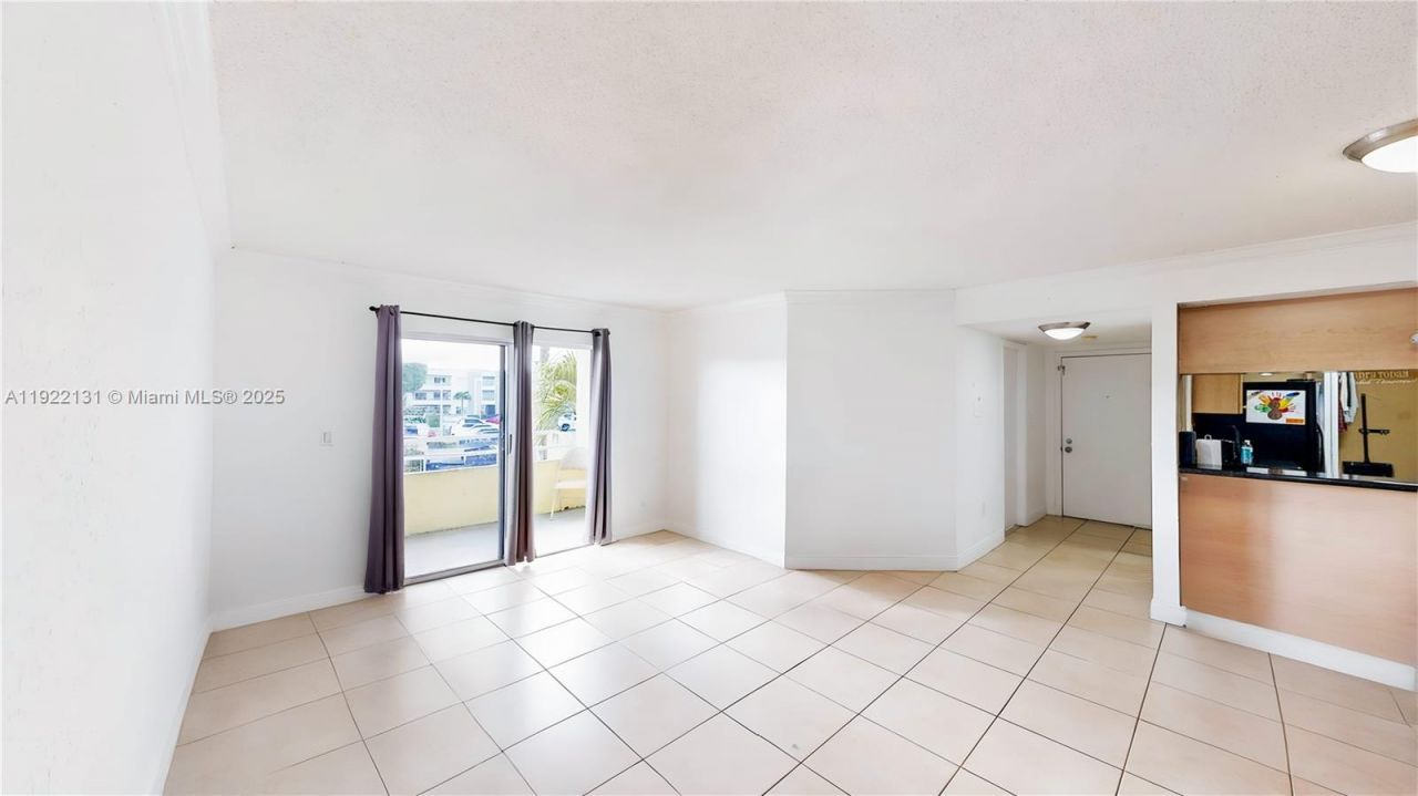 10765 SW 108th Ave, Unit 208, Miami, FL 33176 Photo