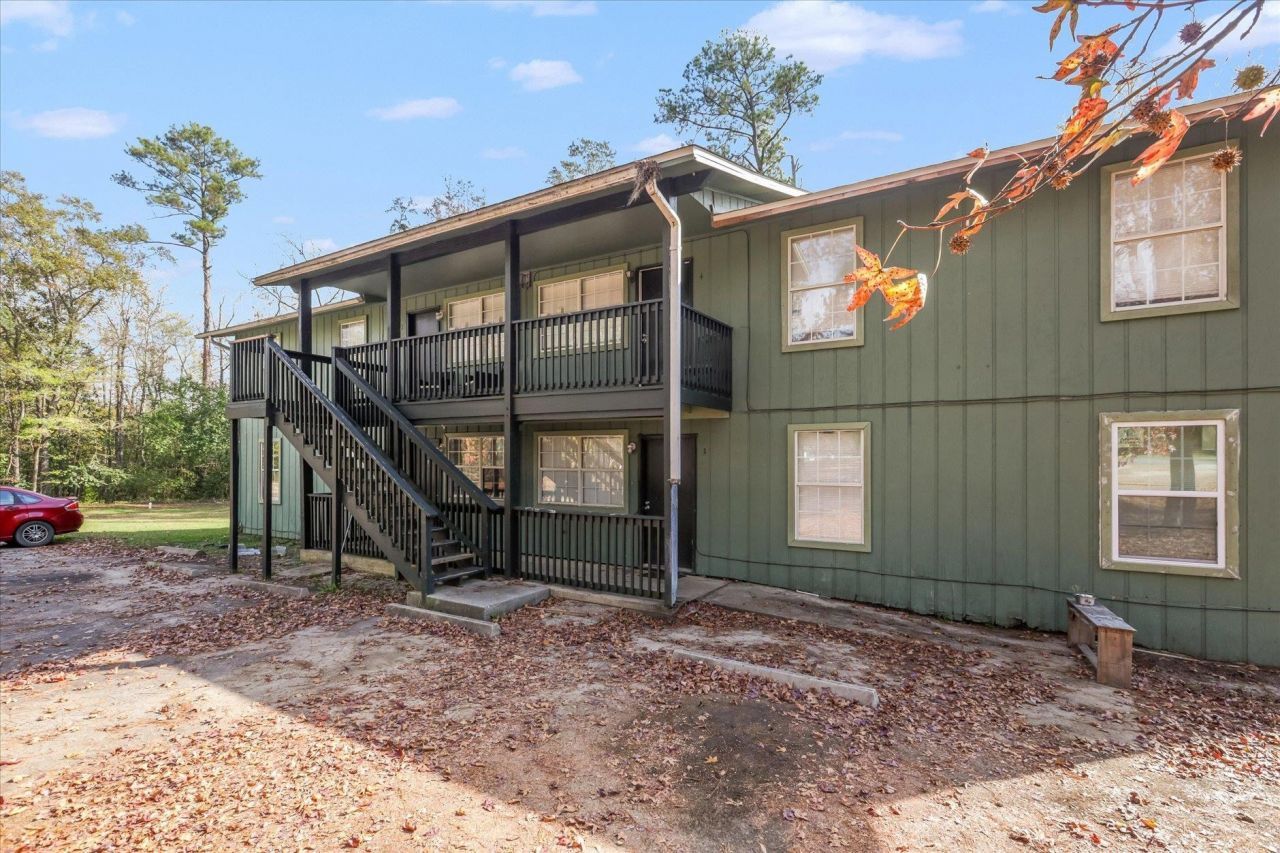 851 Maple Street, Unit 8, Chattahoochee, FL 32324 Photo