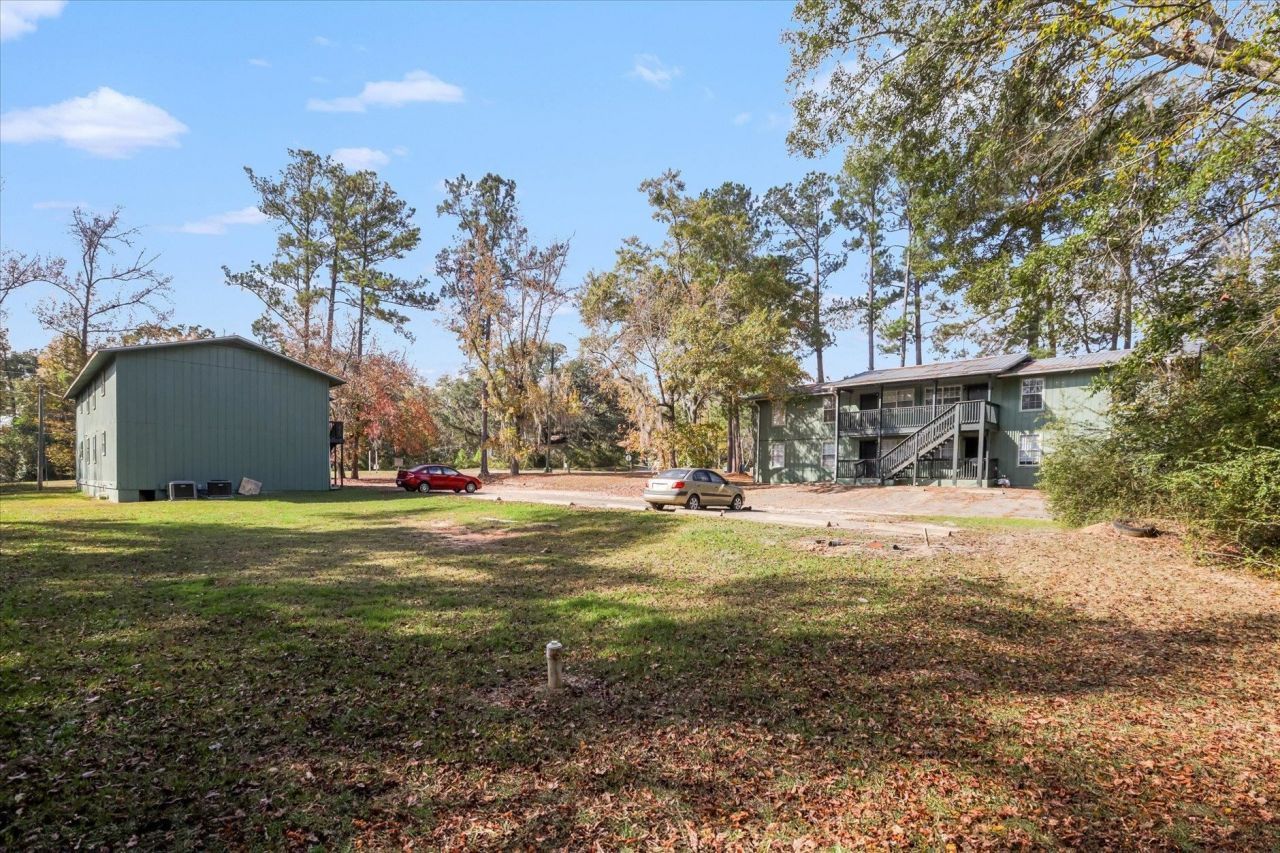 851 Maple Street, Unit 8, Chattahoochee, FL 32324 Photo