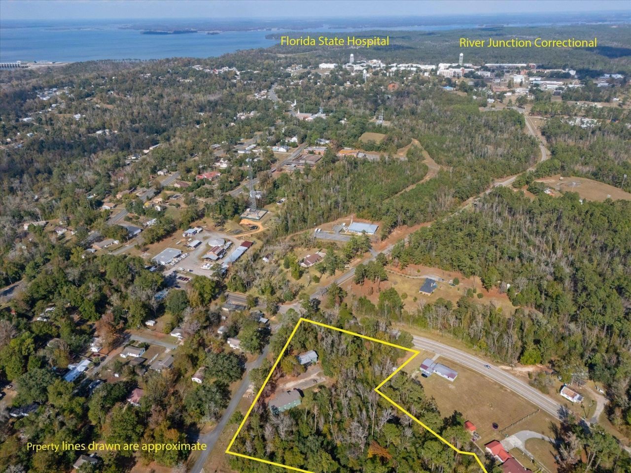 851 Maple Street, Unit 8, Chattahoochee, FL 32324 Photo