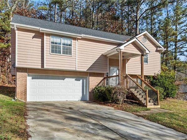 2102 Sandtree Court SW, Atlanta, GA 30331