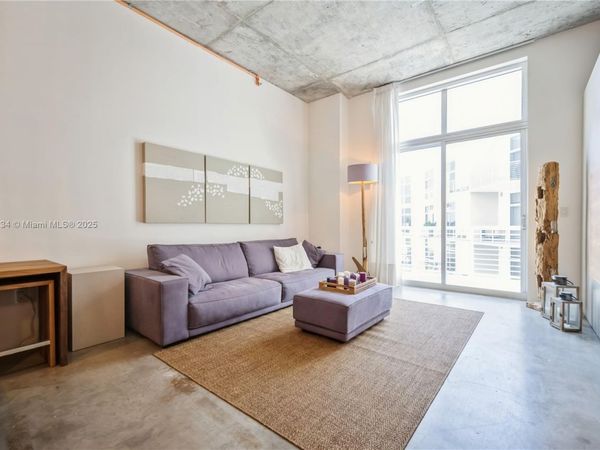 2001 Meridian Ave, Unit 512, Miami Beach, FL 33139