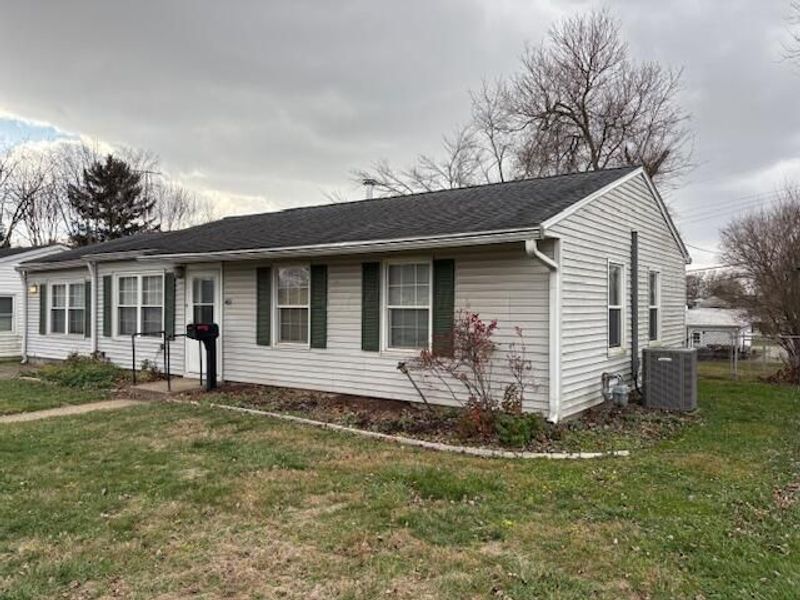 461 N Shoshone Drive, Lancaster, OH 43130 Photo 2