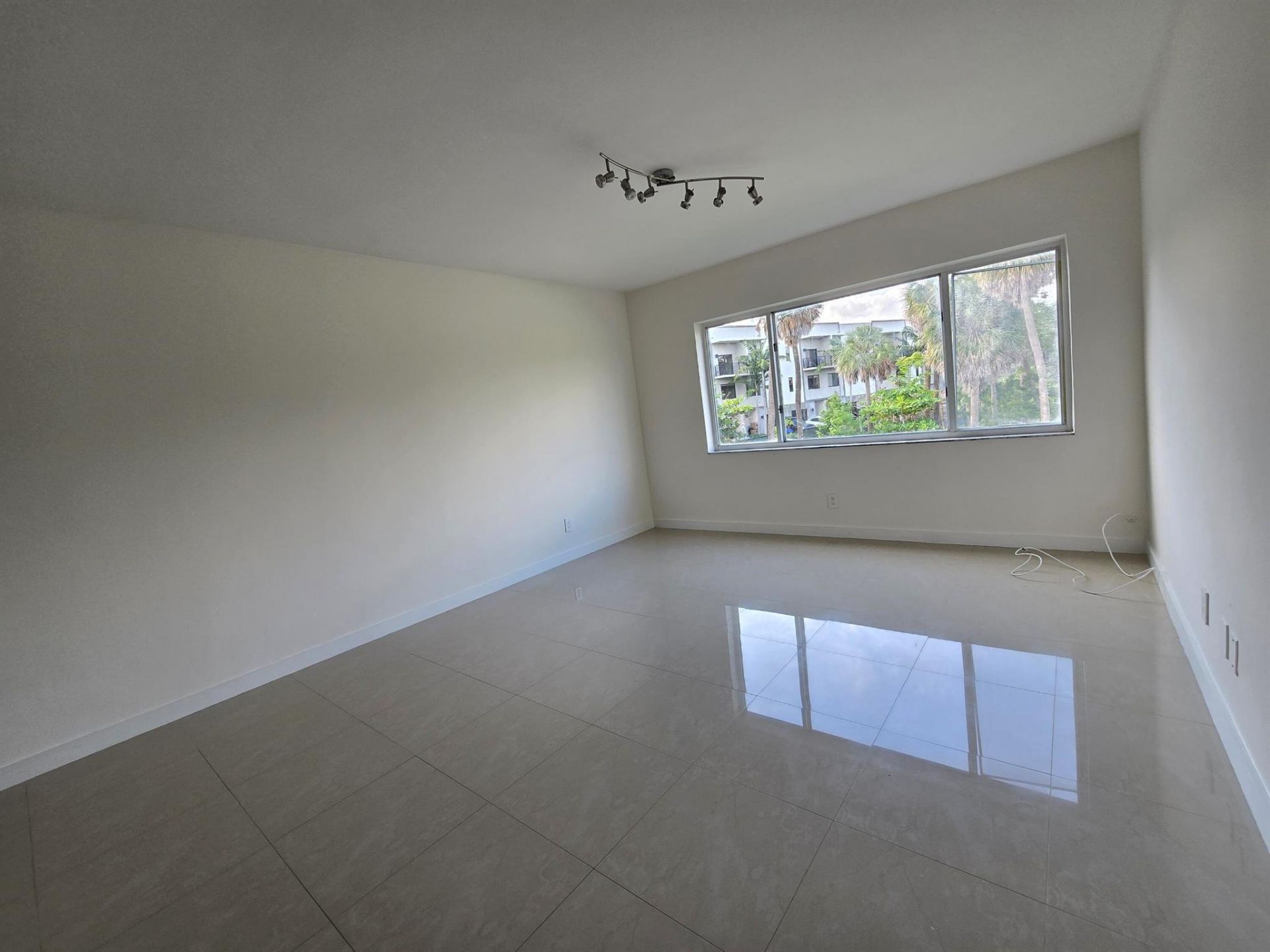 201 SE 6th Avenue, Unit 16, Pompano Beach, FL 33060 Photo