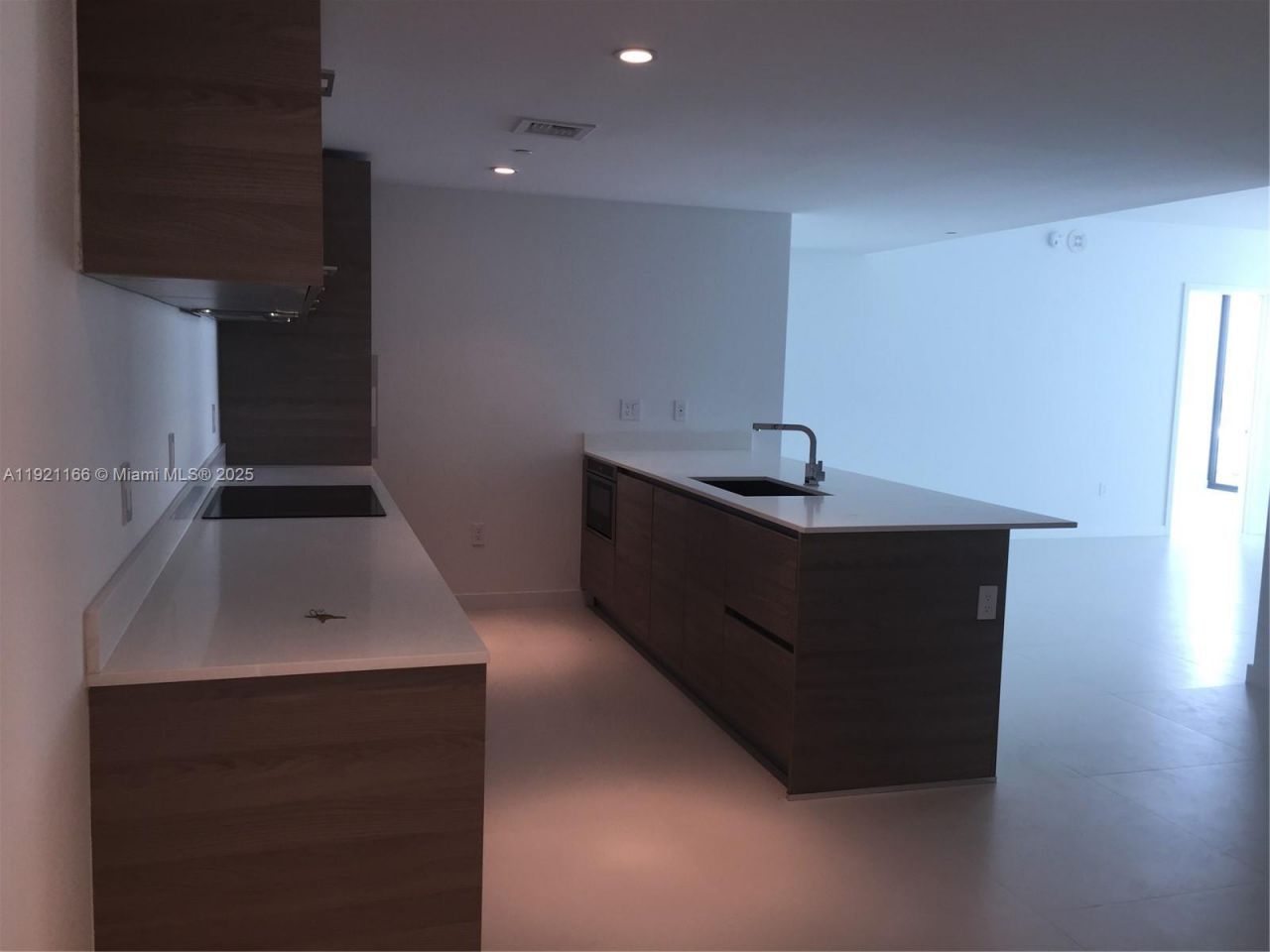 1300 S Miami, Unit 3010, Miami, FL 33130 Photo