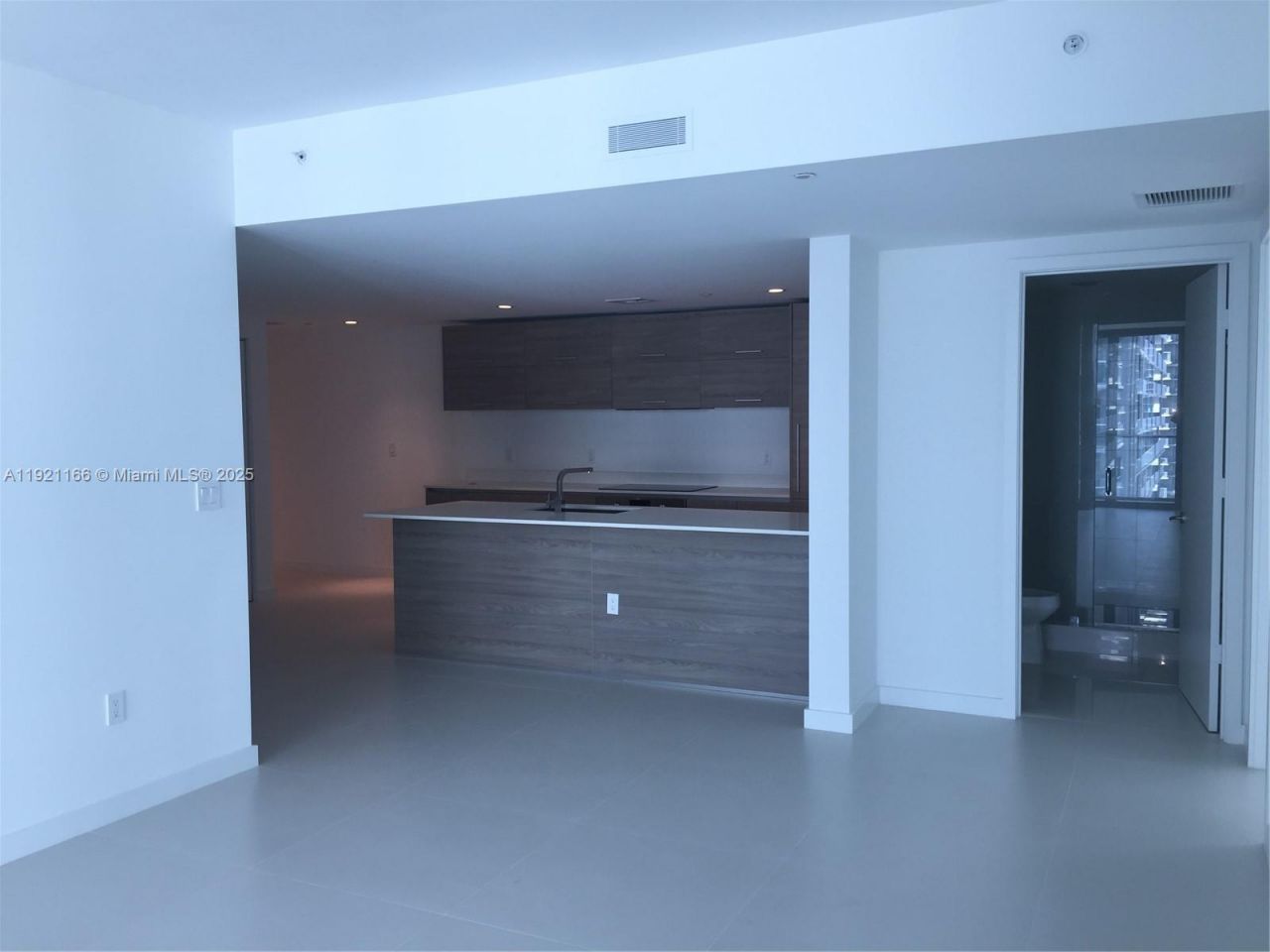1300 S Miami, Unit 3010, Miami, FL 33130 Photo