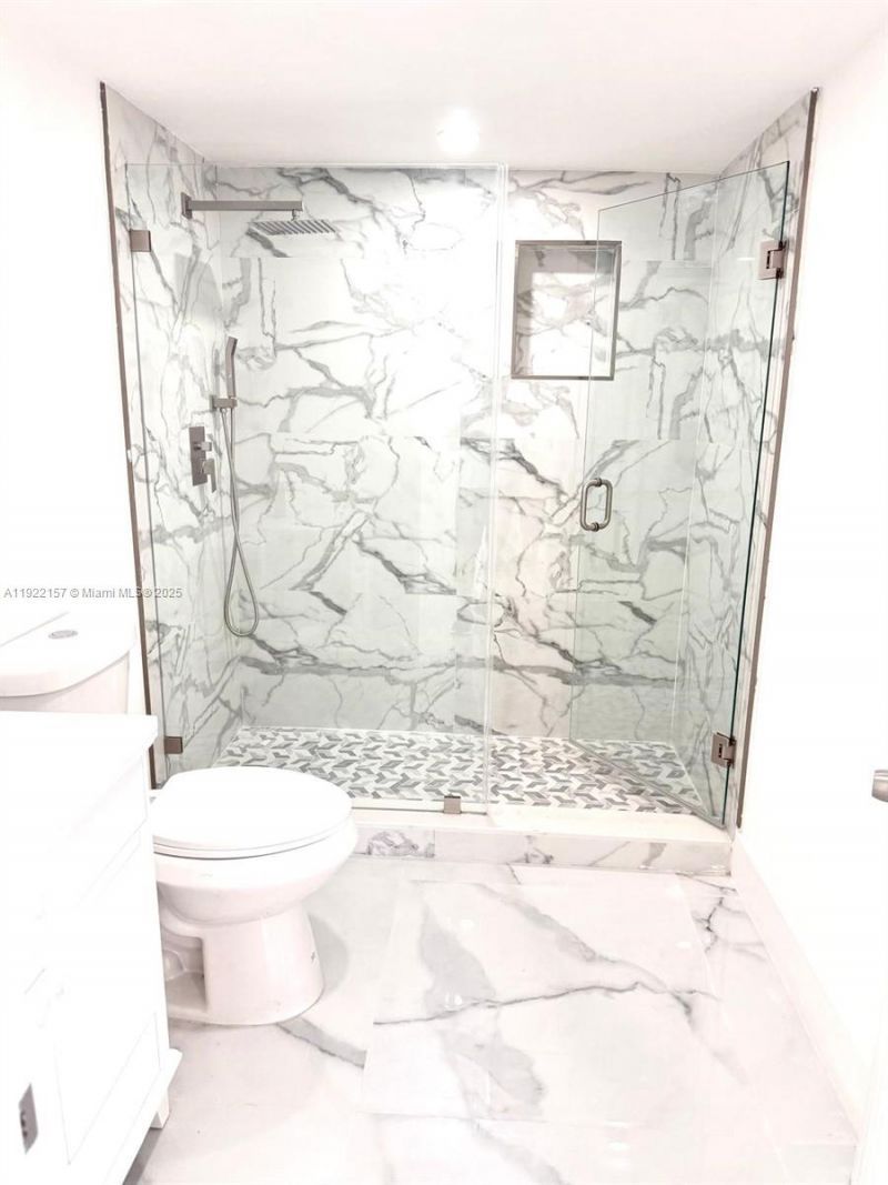 712 Hialeah Dr, Hialeah, FL 33010 Photo