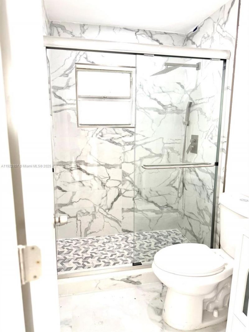 712 Hialeah Dr, Hialeah, FL 33010 Photo