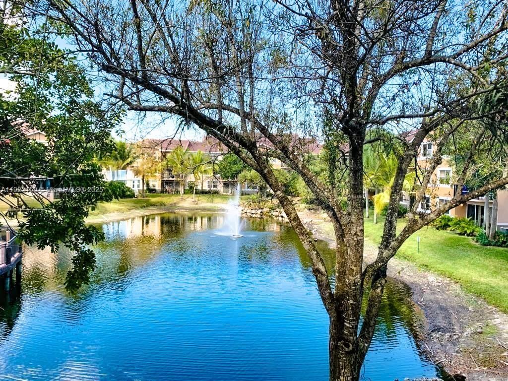 8851 Wiles Rd, Unit 204, Coral Springs, FL 33067 Photo