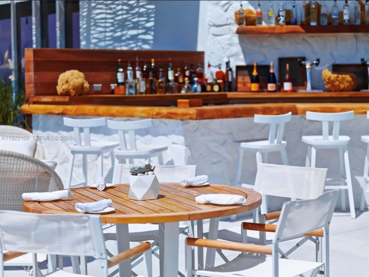 102 24th St, Unit PH-1613, Miami Beach, FL 33139 Photo