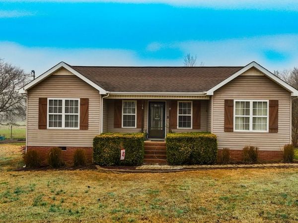 16 Volunteer Rd, Petersburg, TN 37144