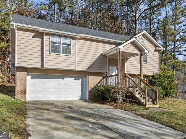 2102 Sandtree Court SW, Atlanta, GA 30331