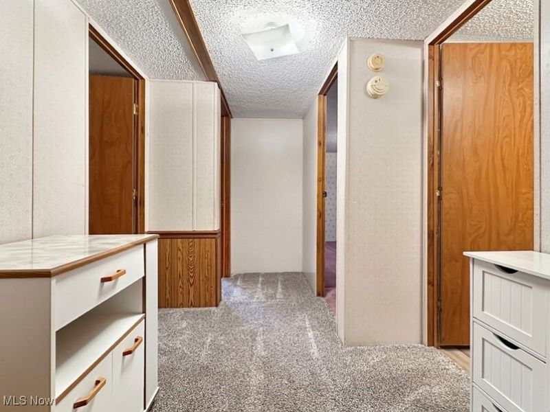 2749 Deer Pass Drive SW, Canton, OH 44706 Photo 16