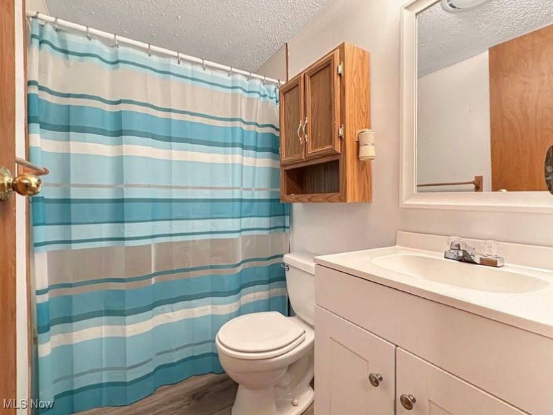 2749 Deer Pass Drive SW, Canton, OH 44706 Photo 17