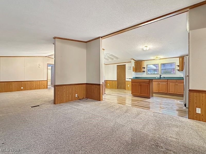 2749 Deer Pass Drive SW, Canton, OH 44706 Photo 4