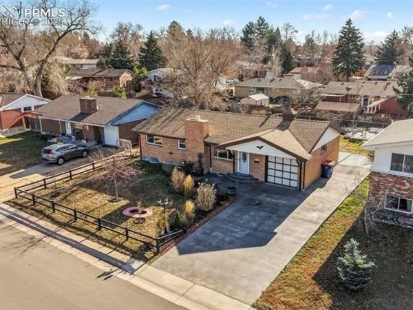 870 Hemlock Way, Broomfield, CO 80020