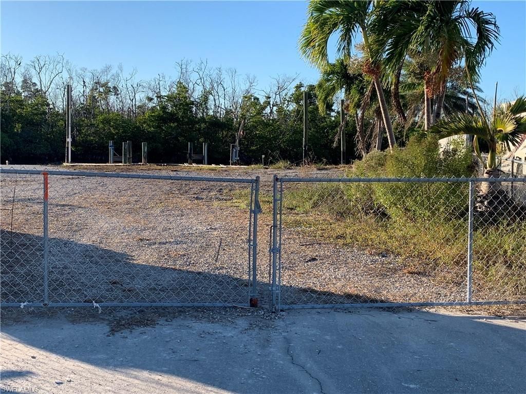 3977 Coconut Dr, Other, FL 33956 Photo