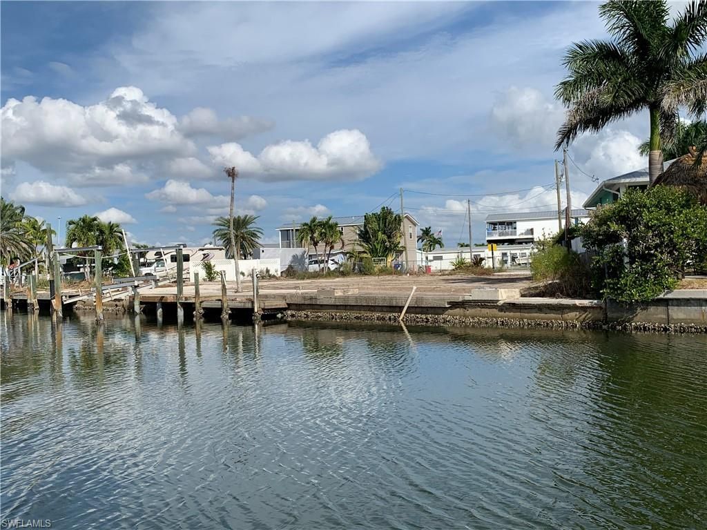 3977 Coconut Dr, Other, FL 33956 Photo