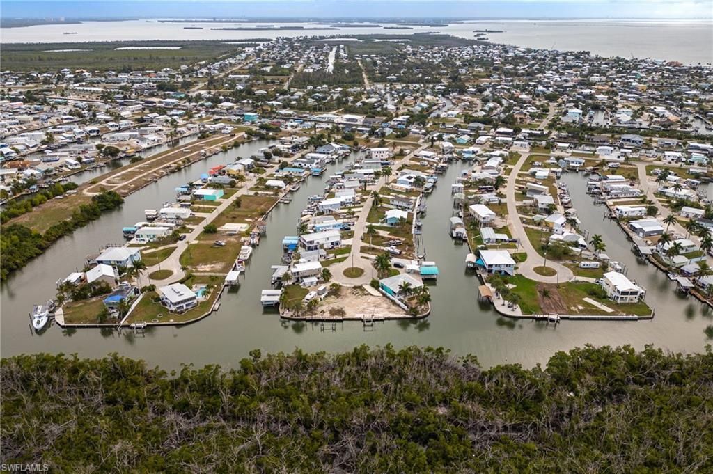 3977 Coconut Dr, Other, FL 33956 Photo