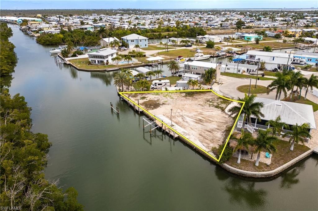 3977 Coconut Dr, Other, FL 33956 Photo