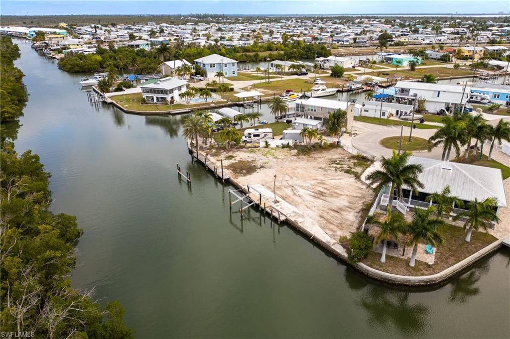 3977 Coconut Dr, Other, FL 33956 Photo