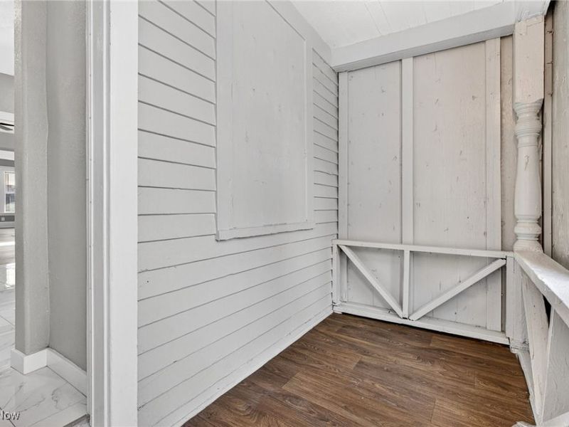 2202 E 100th Street, Cleveland, OH 44106 Photo 17