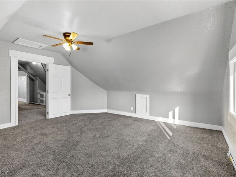 2202 E 100th Street, Cleveland, OH 44106 Photo 31