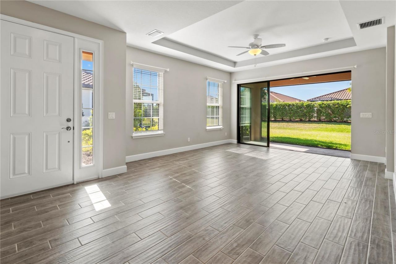 6250 Plateau Court, Bradenton, FL 34203 Photo