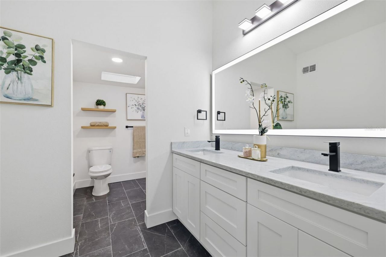 228 87th Avenue Ne, Saint Petersburg, FL 33702 Photo