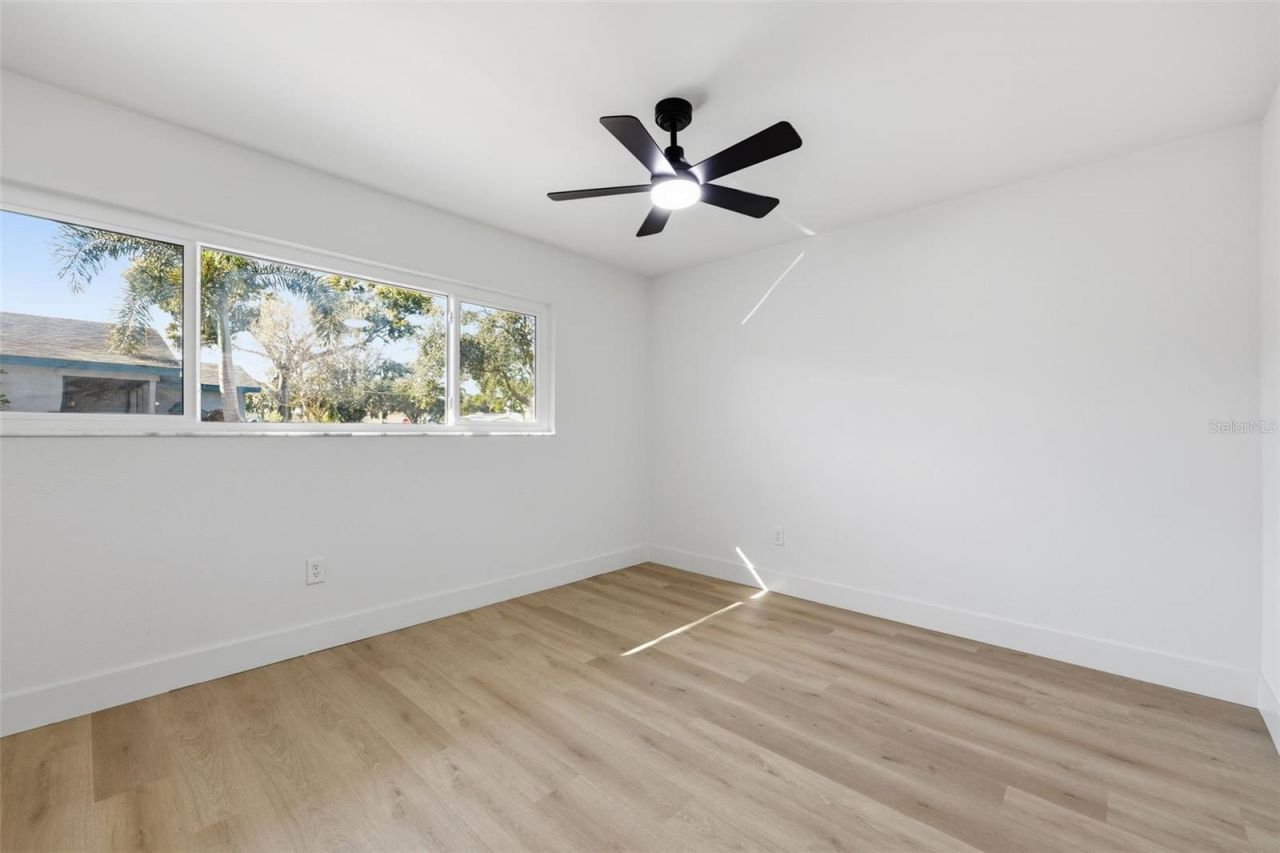 228 87th Avenue Ne, Saint Petersburg, FL 33702 Photo