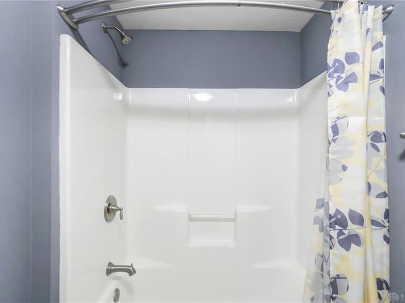 6045 Hemple Road, Miamisburg, OH 45342 Photo 81