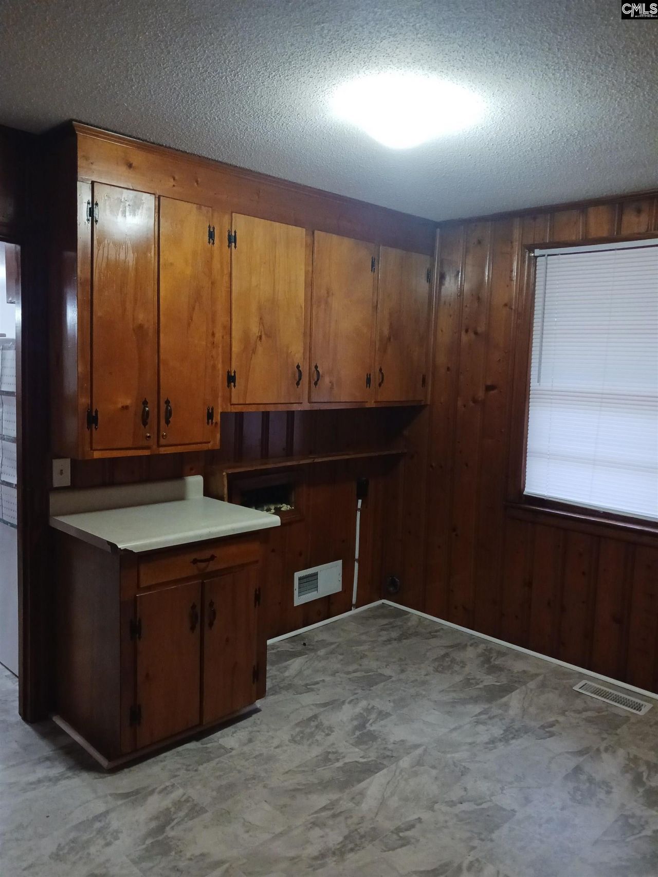 7503 Highview Drive Photo 8