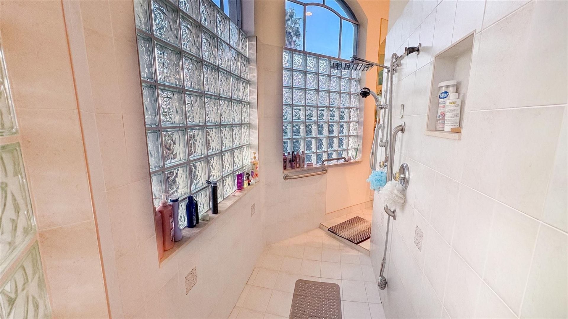 1716 NW 124th Way, Coral Springs, FL 33071 Photo