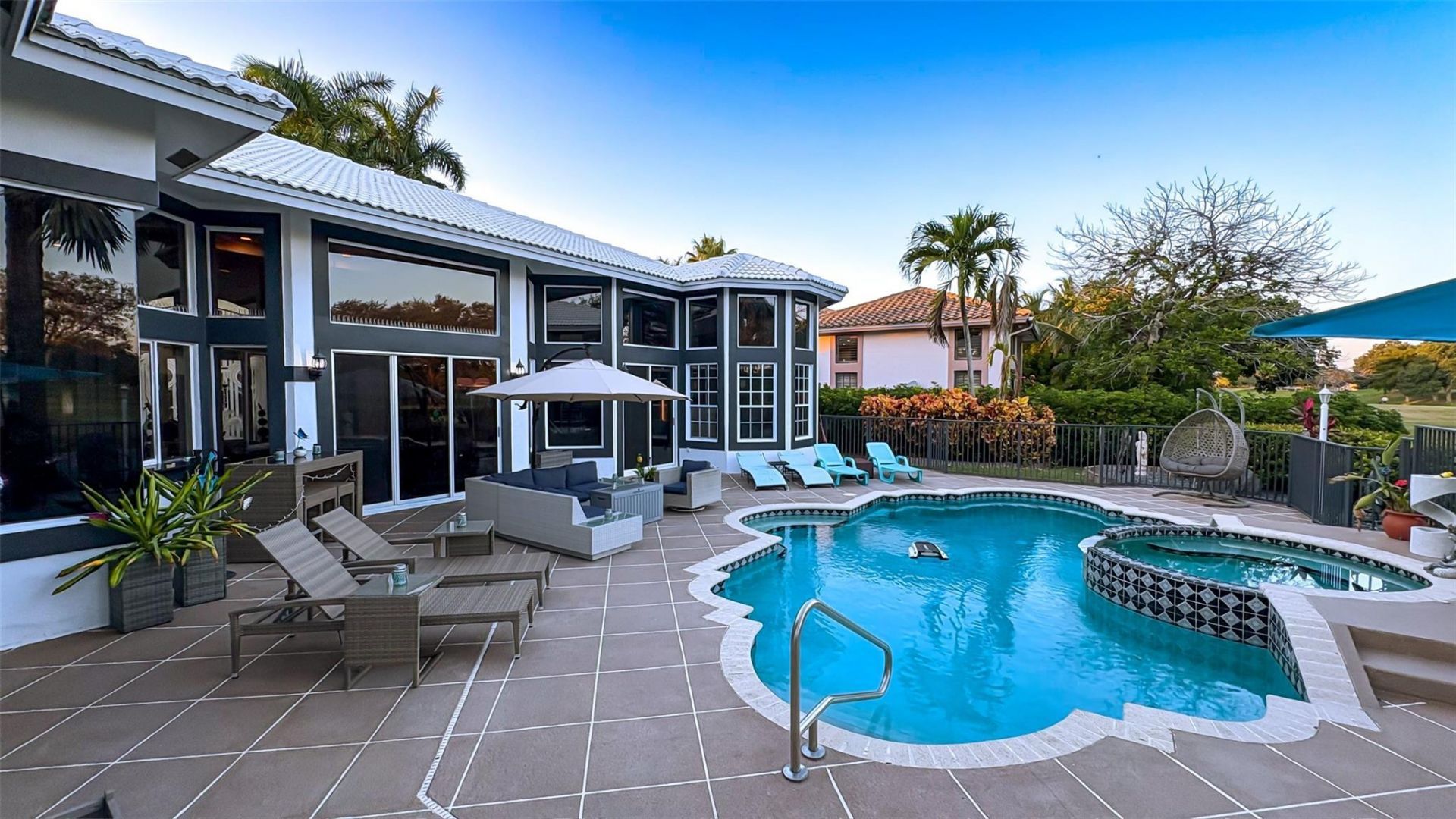 1716 NW 124th Way, Coral Springs, FL 33071 Photo