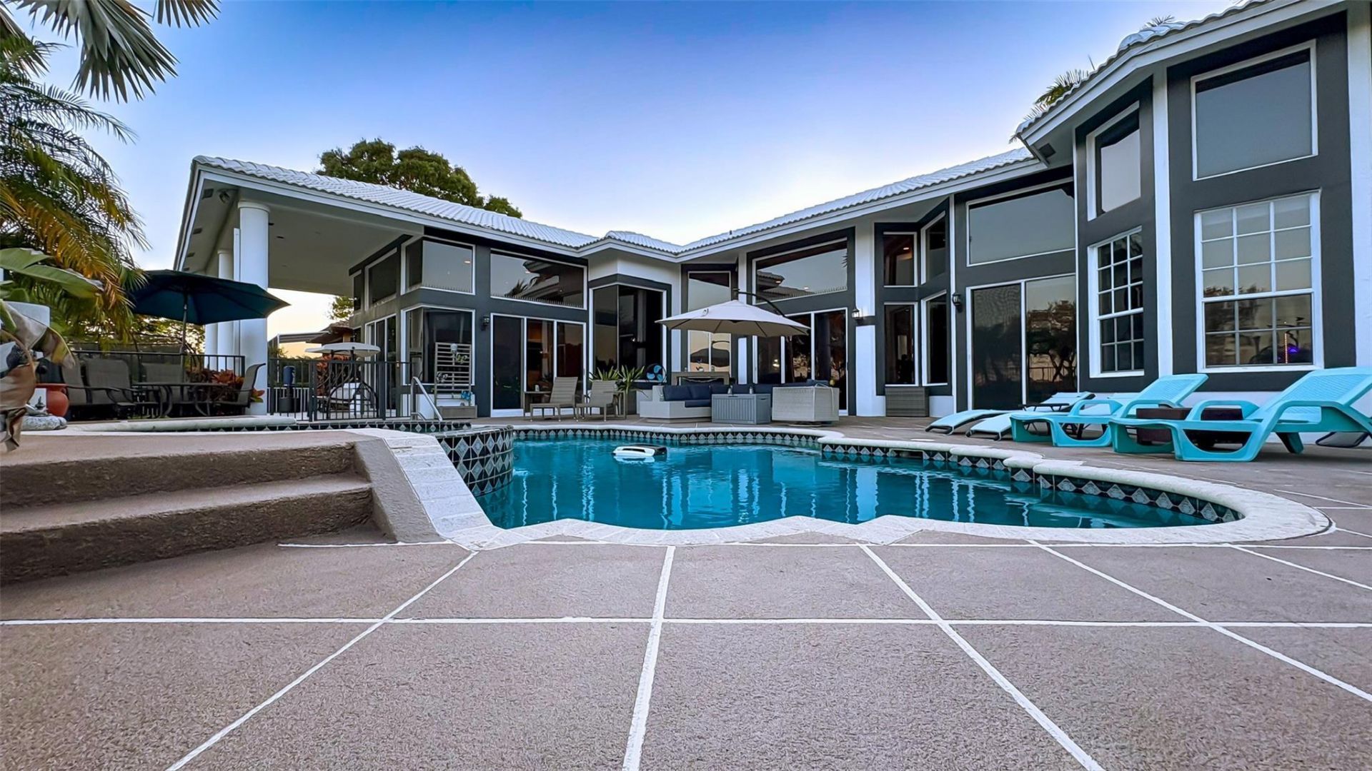 1716 NW 124th Way, Coral Springs, FL 33071 Photo