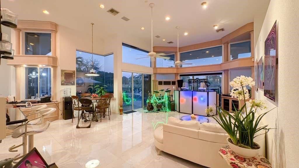 1716 NW 124th Way, Coral Springs, FL 33071 Photo