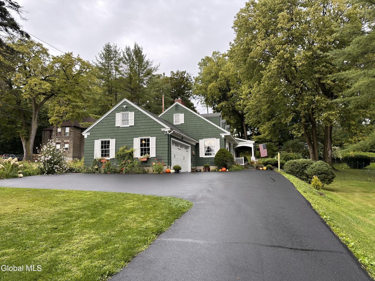 29 E Grand Street, Palatine Bridge, NY 13428 Main Photo