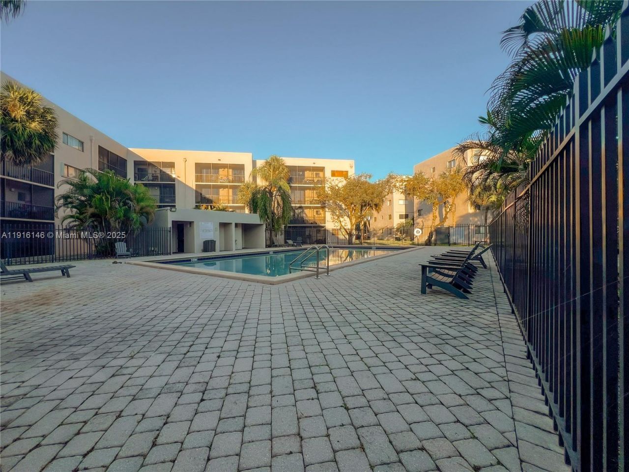 8600 SW 133rd Ave Rd, Unit 401, Miami, FL 33183 Photo