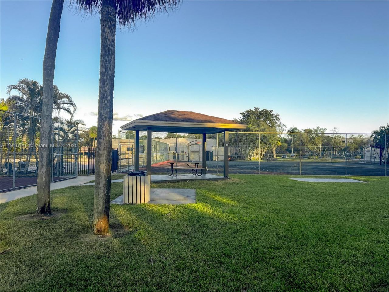 8600 SW 133rd Ave Rd, Unit 401, Miami, FL 33183 Photo