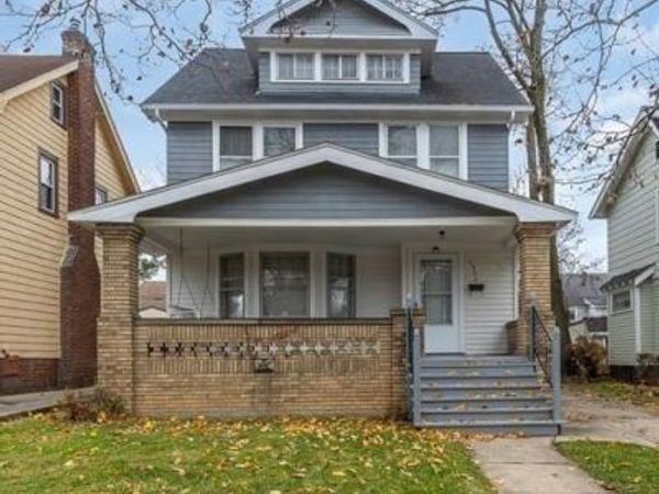 3396 Tullamore Road, Cleveland Heights, OH 44118