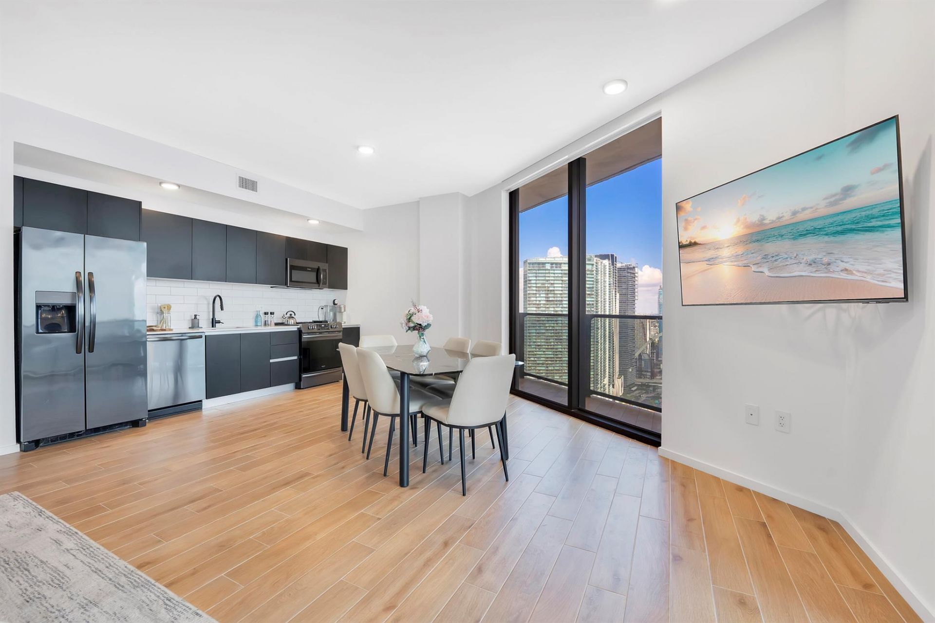 398 NE 5th Street, Unit 3709, Miami, FL 33132 Photo