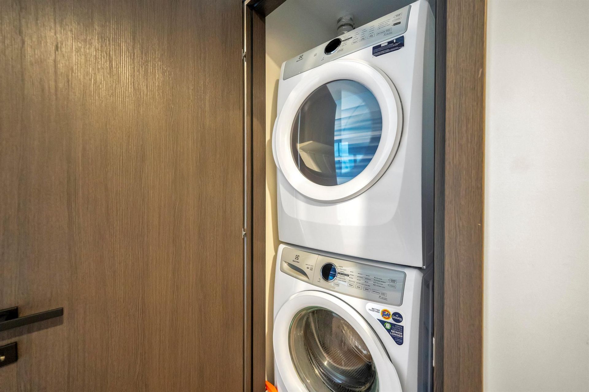 398 NE 5th Street, Unit 3709, Miami, FL 33132 Photo