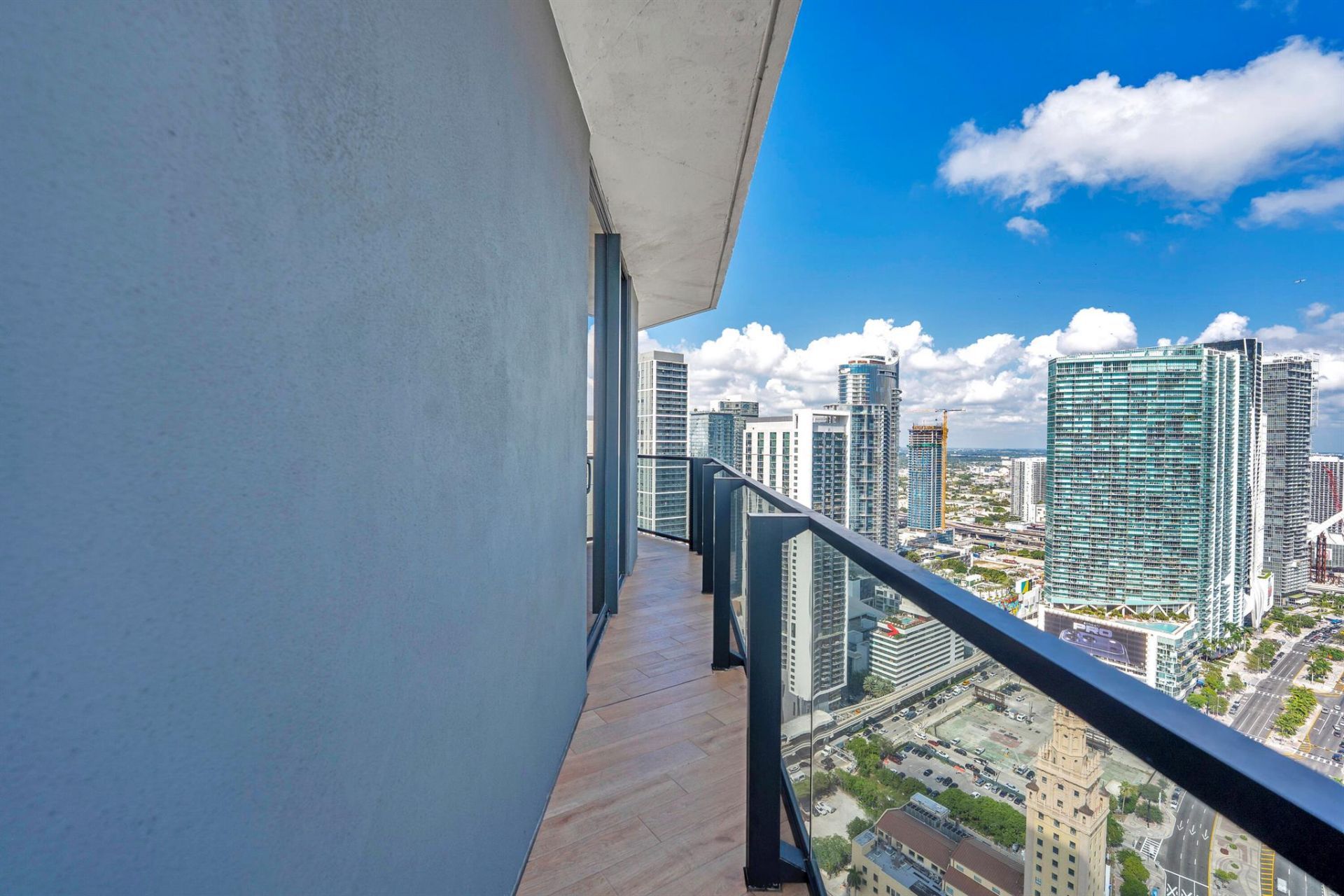 398 NE 5th Street, Unit 3709, Miami, FL 33132 Photo