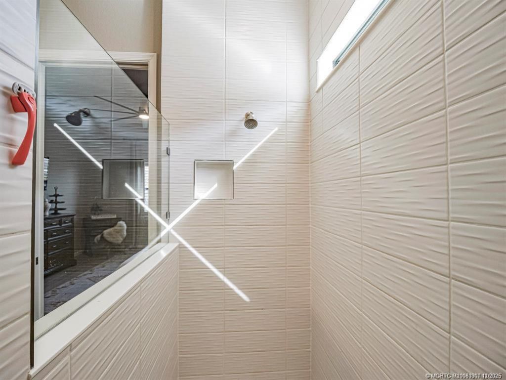 781 SE Courances Drive, Port Saint Lucie, FL 34984 Photo