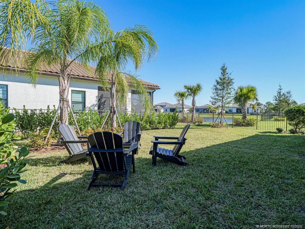 781 SE Courances Drive, Port Saint Lucie, FL 34984 Photo