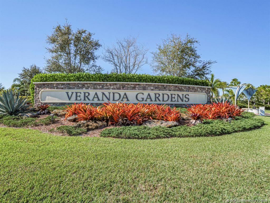 781 SE Courances Drive, Port Saint Lucie, FL 34984 Photo